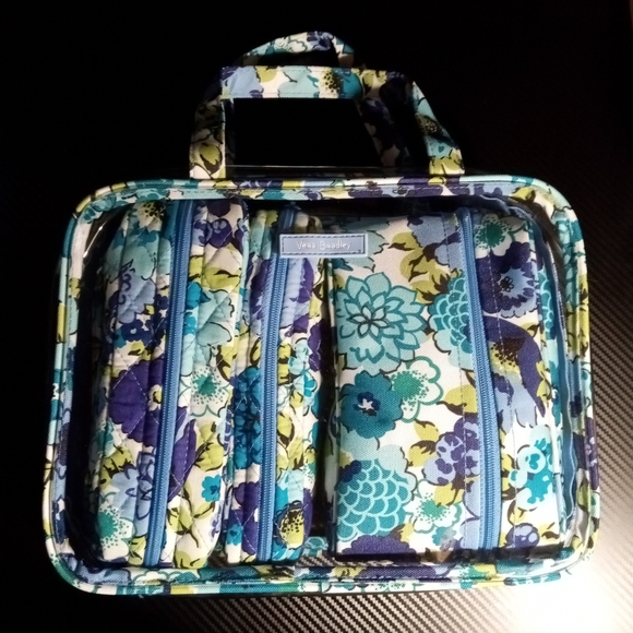 NWOT Vera Bradley Blue Floral Cosmetic Bag Set - Picture 7 of 9